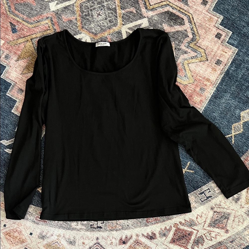 Elegant Black Long Sleeve Top